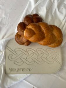 מגש חלה בטון מעוצב