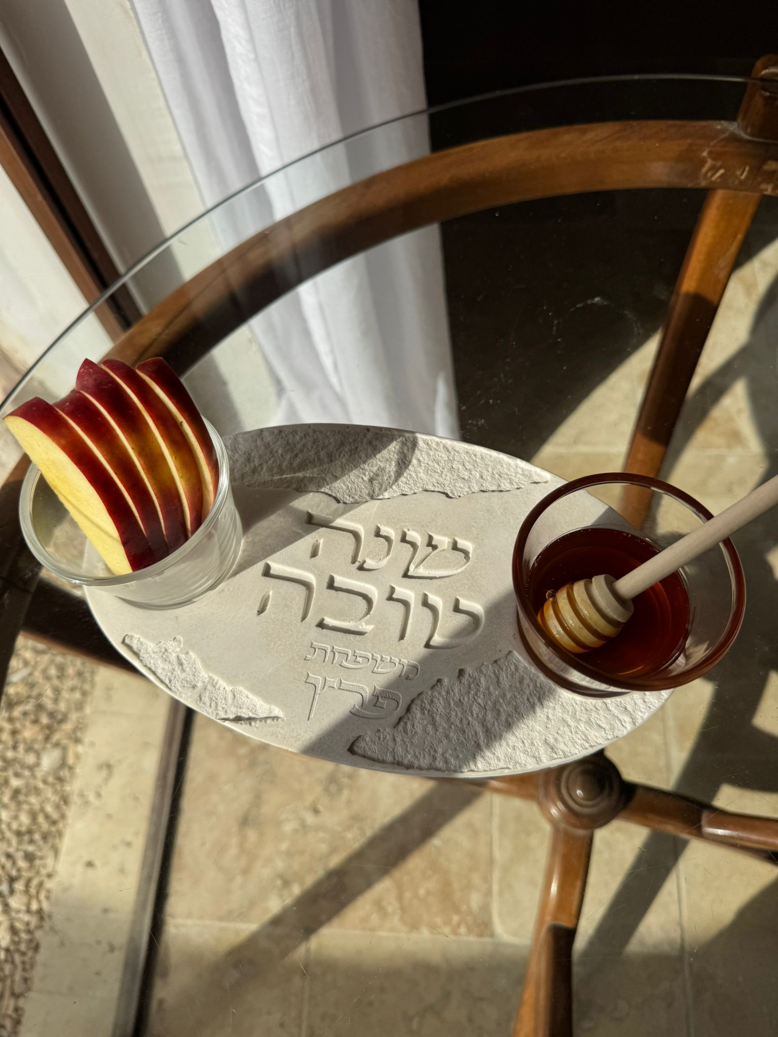 דבשית בטון - שברים