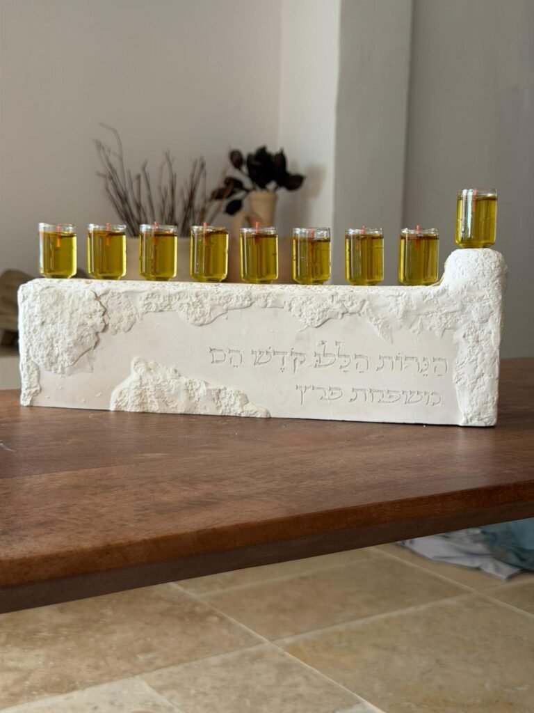 WhatsApp Image 2025-11-01 at 19.47.18