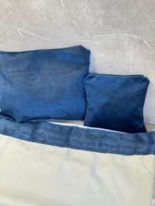 טלית מהודרת דגם איטליה כחול