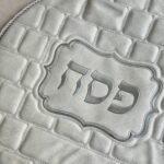 כיסוי צלחת דמוי עור כותל בטון