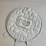 כיסוי צלחת דמוי עור כותל בטון