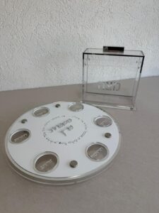 סט פסח צלחת ומצה דגם ליבי כסוף
