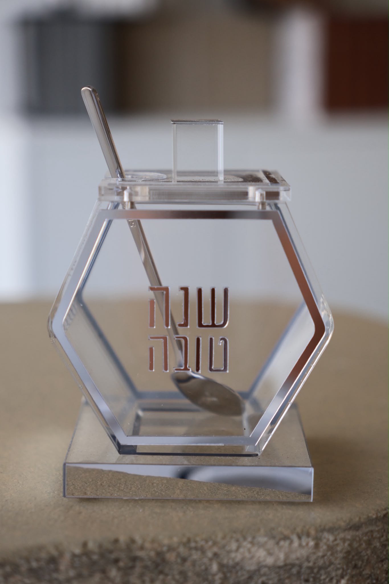 דבשית אקריל כסופה